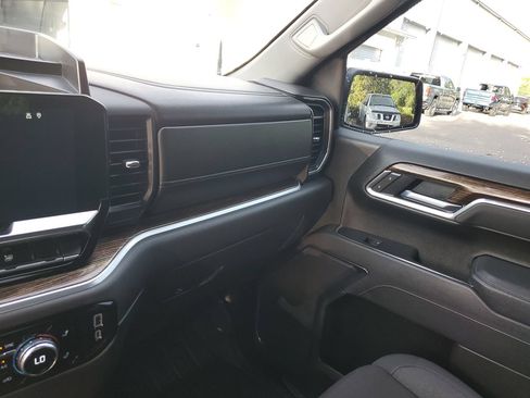 Used 2025 GMC Sierra 1500 Elevation RWD image 25