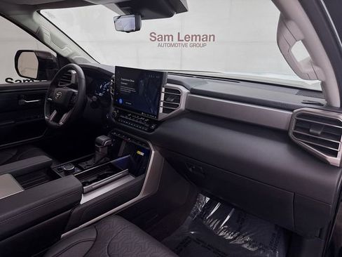 Used 2023 Toyota Sequoia Limited image 31