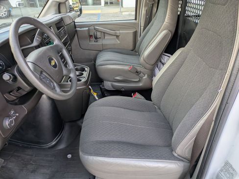 Used 2024 Chevrolet Express 2500 Work Van w/ Driver Convenience Package image 22