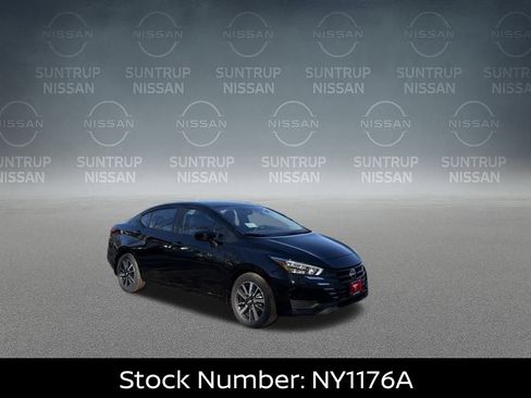 New 2025 Nissan Versa SV w/ Trunk Package FWD image 9