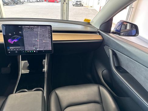 Used 2020 Tesla Model Y Long Range AWD/4WD image 47