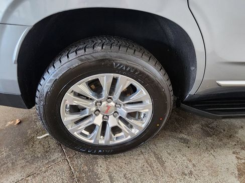 Used 2025 GMC Yukon Denali AWD/4WD image 41