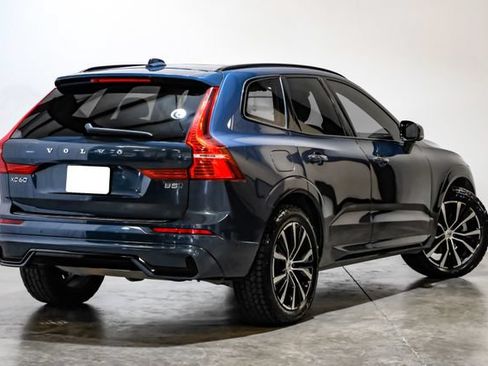 Used 2023 Volvo XC60 B5 Plus w/ Protection Package Premier AWD/4WD image 11
