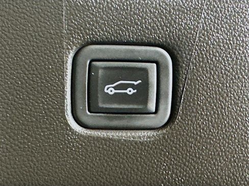 Used 2023 Chevrolet Blazer LT w/ Convenience Package image 30