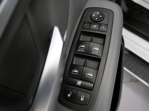 Used 2022 RAM 1500 Big Horn AWD/4WD image 14