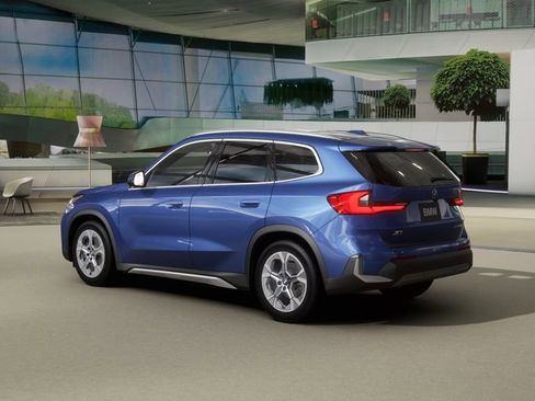 Used 2025 BMW X1 xDrive28i w/ Convenience Package image 25