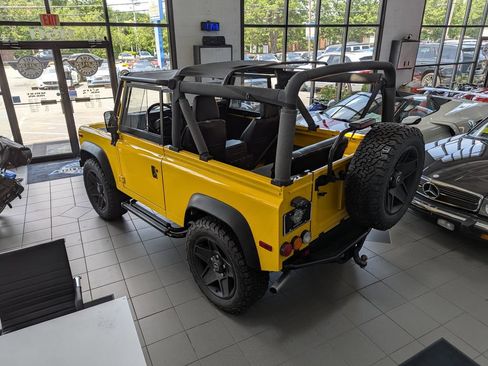 Used 1997 Land Rover Defender 90 AWD/4WD image 44