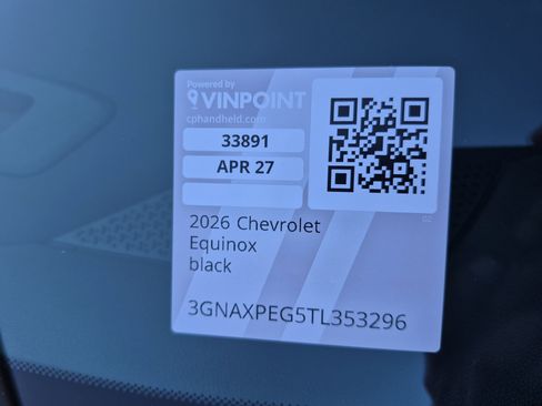 Certified 2026 Chevrolet Equinox LT AWD/4WD image 34