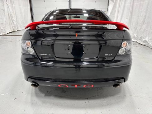 Used 2005 Pontiac GTO RWD image 6