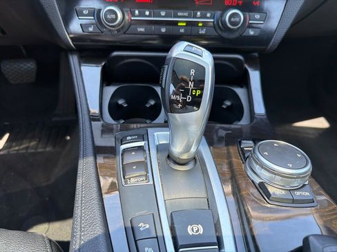Used 2015 BMW 528i xDrive Sedan AWD/4WD image 25