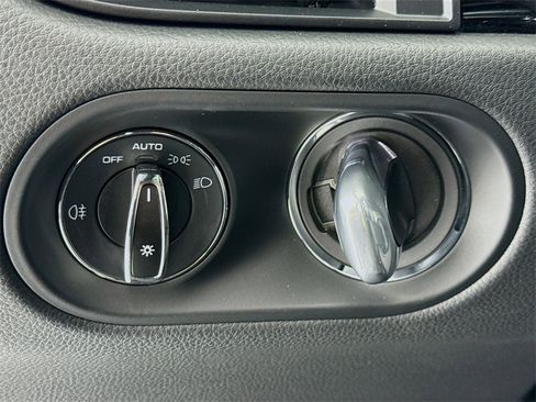 New 2026 Porsche Macan S image 14