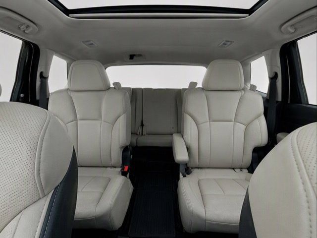 Used 2023 Subaru Ascent Limited w/ Technology Package AWD/4WD image 20