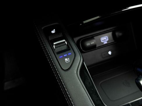 Used 2021 Kia Telluride EX w/ EX Premium Package image 29