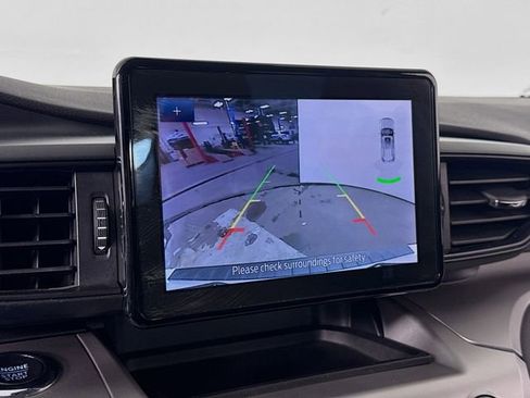 Certified 2022 Ford Explorer XLT w/ Class IV Trailer Tow Package image 13