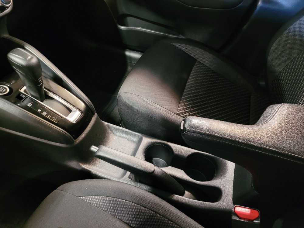 Used 2020 Nissan Versa S FWD image 26