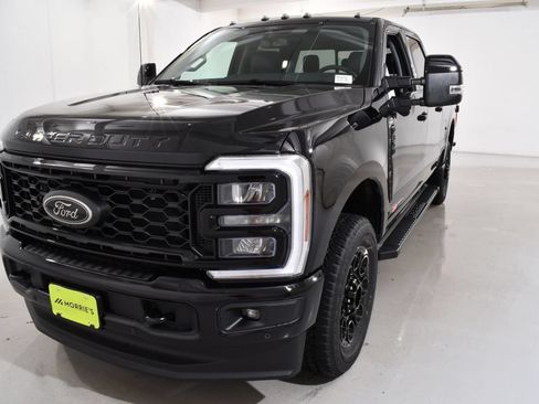 New 2026 Ford F350 Lariat w/ Black Appearance Package AWD/4WD image 2