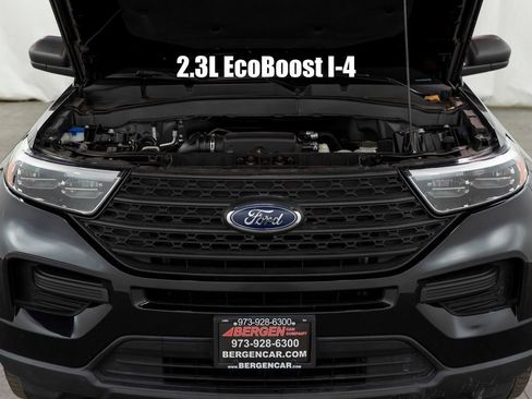 Used 2021 Ford Explorer Base w/ Class III Trailer Tow Package image 2