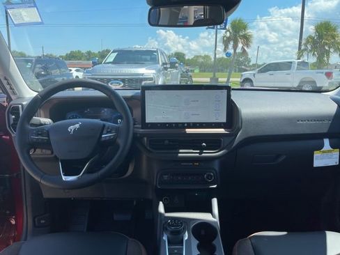 New 2025 Ford Bronco Sport Outer Banks w/ Outer Banks Tech Package+ image 18