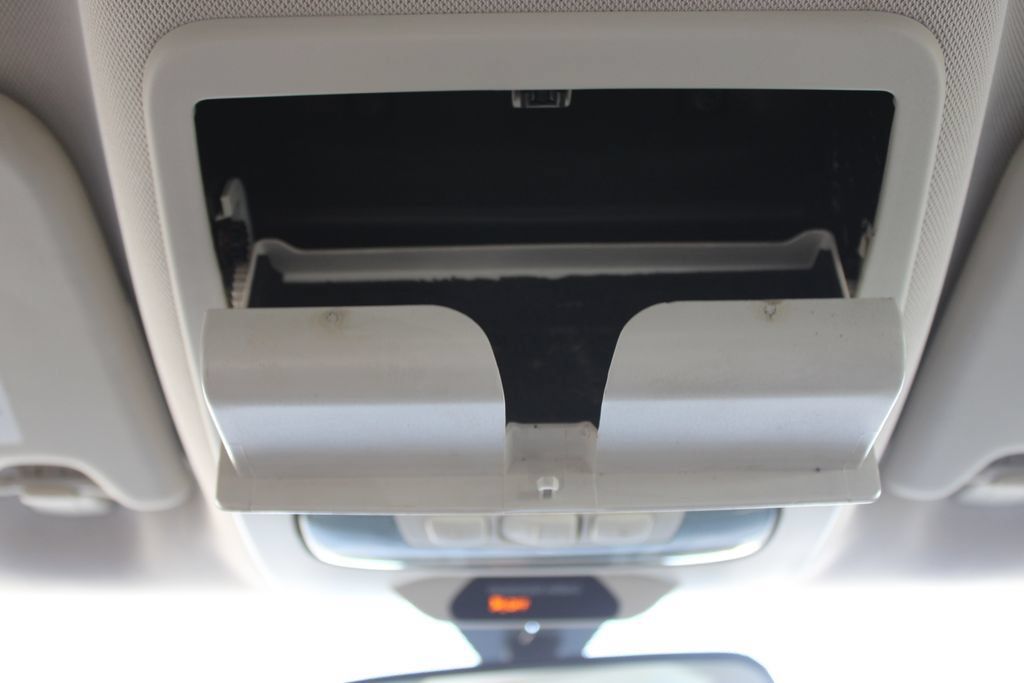 Used 2020 Ford EcoSport S FWD image 49