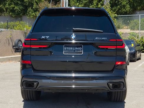 New 2027 BMW X7 xDrive40i w/ M Sport Package AWD/4WD image 17