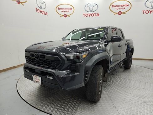 Used 2024 Toyota Tacoma TRD Off-Road image 2