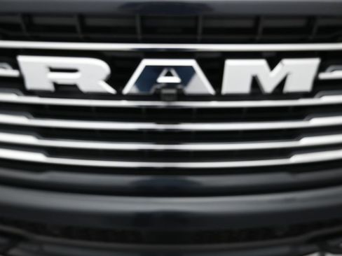 New 2026 RAM 1500 Laramie AWD/4WD image 31