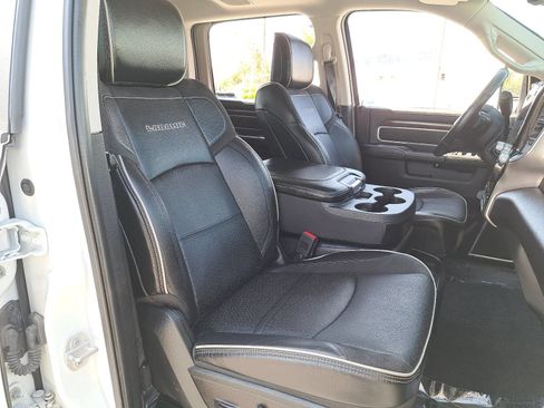 Used 2023 RAM 2500 Laramie AWD/4WD image 10