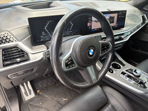 Certified 2023 BMW X7 xDrive40i w/ Executive Package AWD/4WD image 24