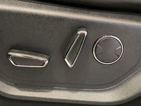 Used 2017 Ford F150 Lariat AWD/4WD image 14