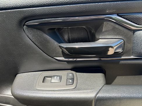 Used 2022 RAM 1500 Big Horn AWD/4WD image 18