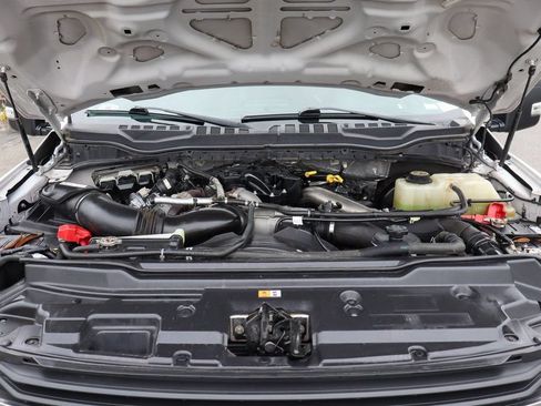 Used 2019 Ford F350 XLT AWD/4WD image 11