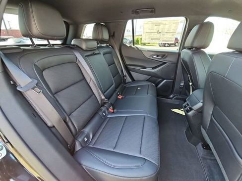 New 2026 Chevrolet Equinox LT w/ Convenience Package II AWD/4WD image 27
