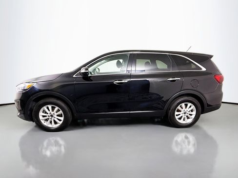 Used 2020 Kia Sorento LX image 6