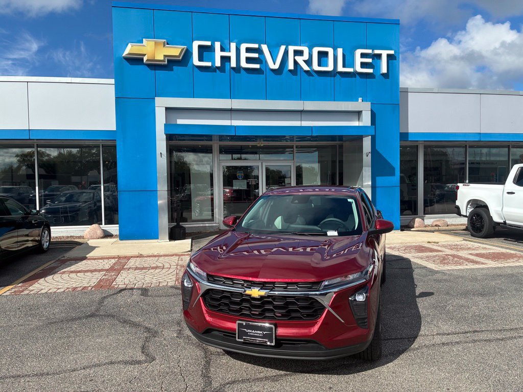 Certified 2024 Chevrolet Trax LS w/ LS Convenience Package FWD image 1
