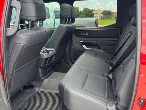 Used 2025 Toyota Tundra Limited AWD/4WD image 16