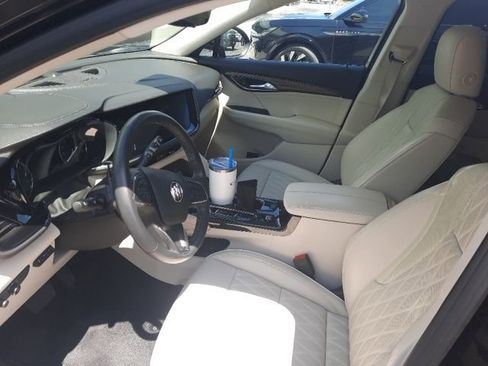 Used 2023 Buick Envision Avenir AWD/4WD image 9