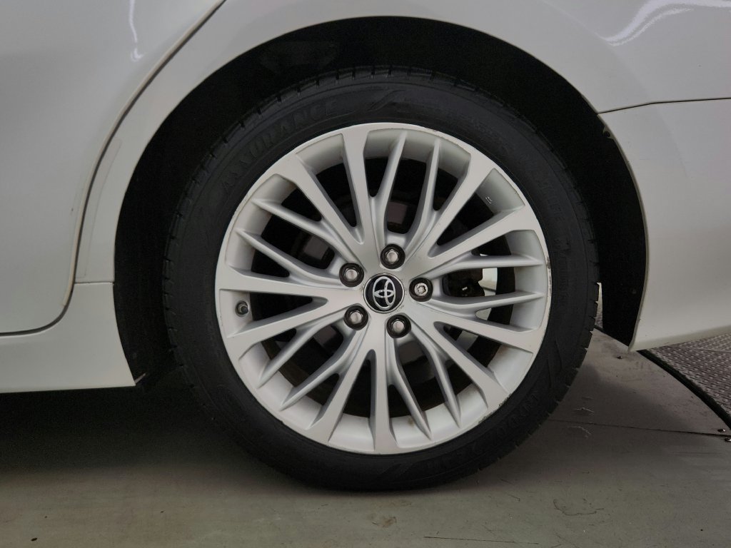 Used 2018 Toyota Camry XLE w/ Audio Package FWD image 34