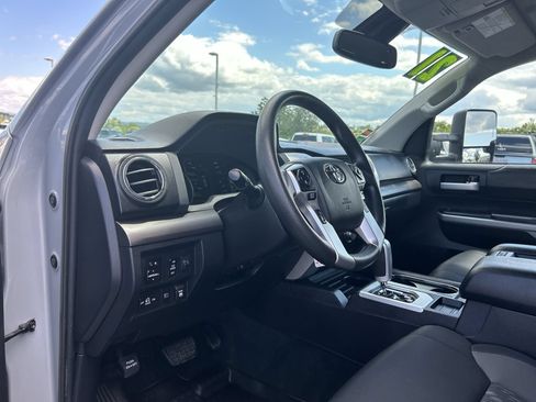 Used 2021 Toyota Tundra SR5 AWD/4WD image 25