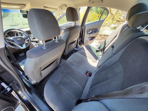 Used 2011 Chevrolet Cruze LT FWD image 21