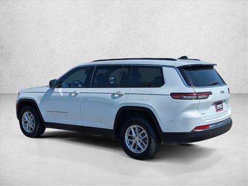 Used 2024 Jeep Grand Cherokee L Laredo AWD/4WD image 8