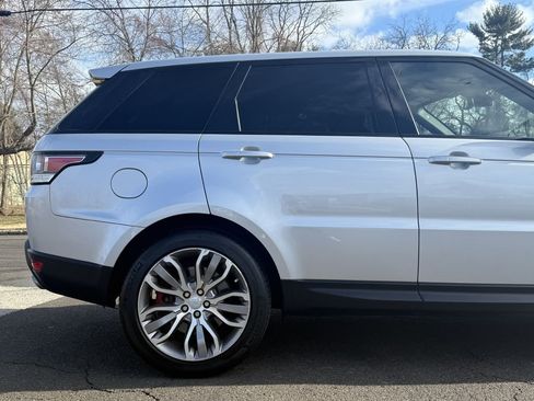 Used 2016 Land Rover Range Rover Sport Supercharged image 9