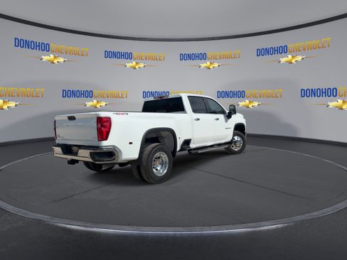 New 2026 Chevrolet Silverado 3500 LTZ w/ LTZ Plus Package AWD/4WD image 11