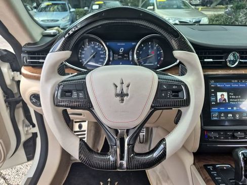 Used 2018 Maserati Quattroporte S GranSport Q4 AWD/4WD image 12