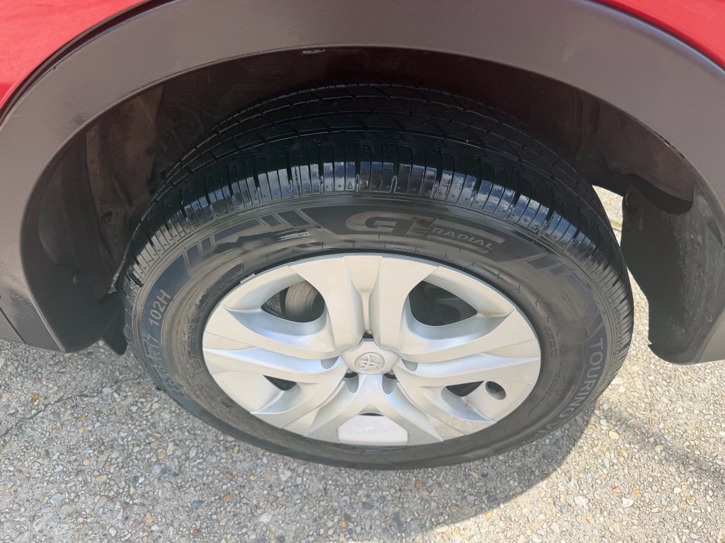 Used 2014 Toyota RAV4 LE FWD image 23