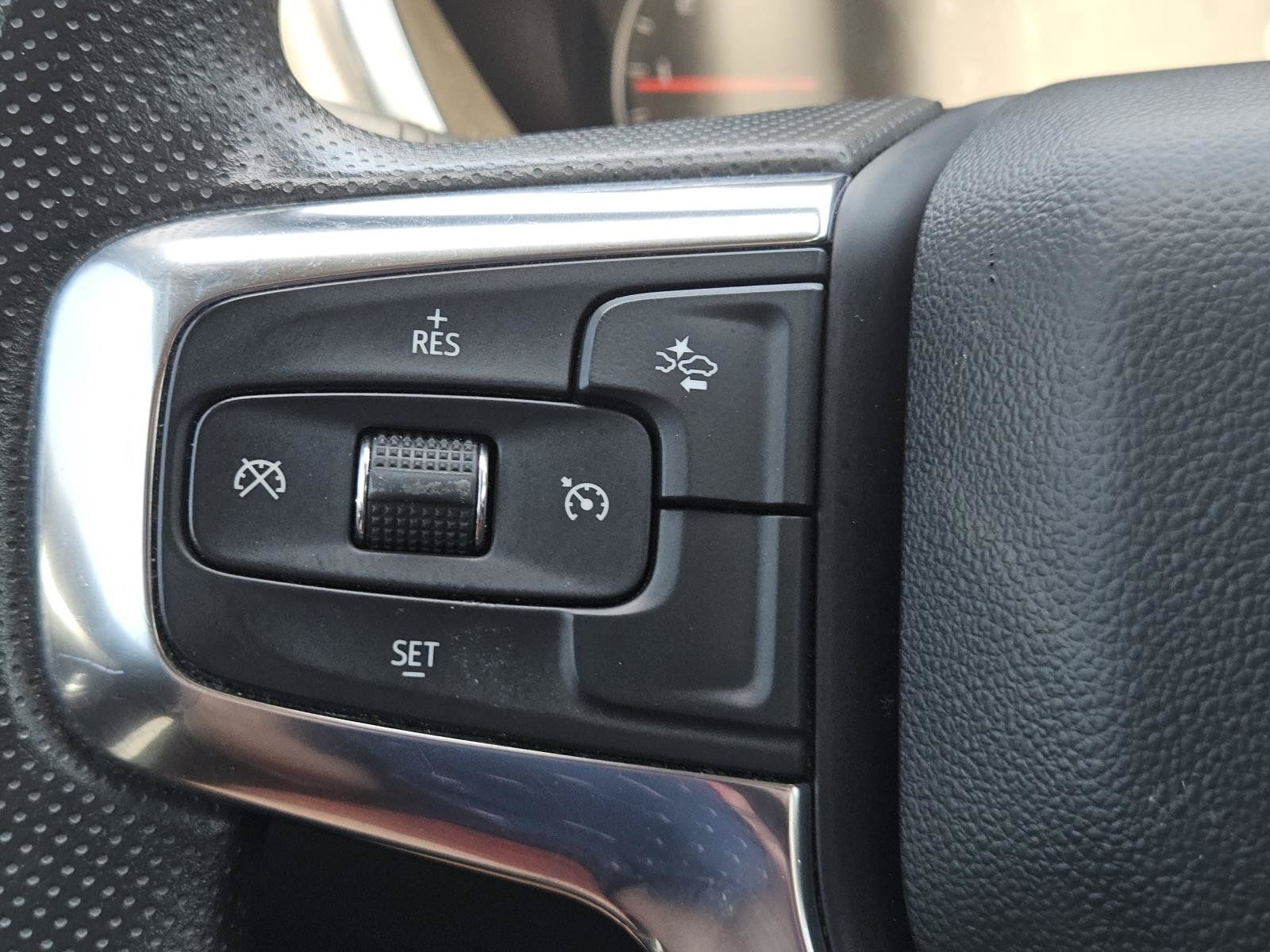 Used 2024 Chevrolet Blazer LT w/ LPO, Black Sport Package FWD image 19