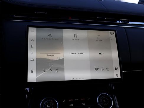 Used 2023 Land Rover Range Rover Sport SE image 23