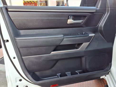 Used 2022 Toyota Tundra SR5 image 12