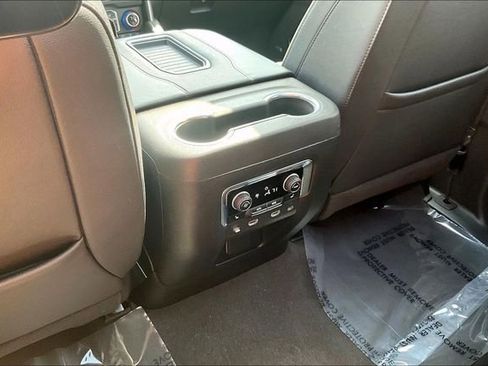 Used 2023 Chevrolet Tahoe Premier w/ Advanced Technology Package image 36