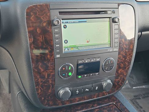 Used 2013 GMC Yukon Denali image 27