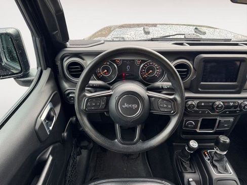 Used 2023 Jeep Wrangler Unlimited Sport AWD/4WD image 12
